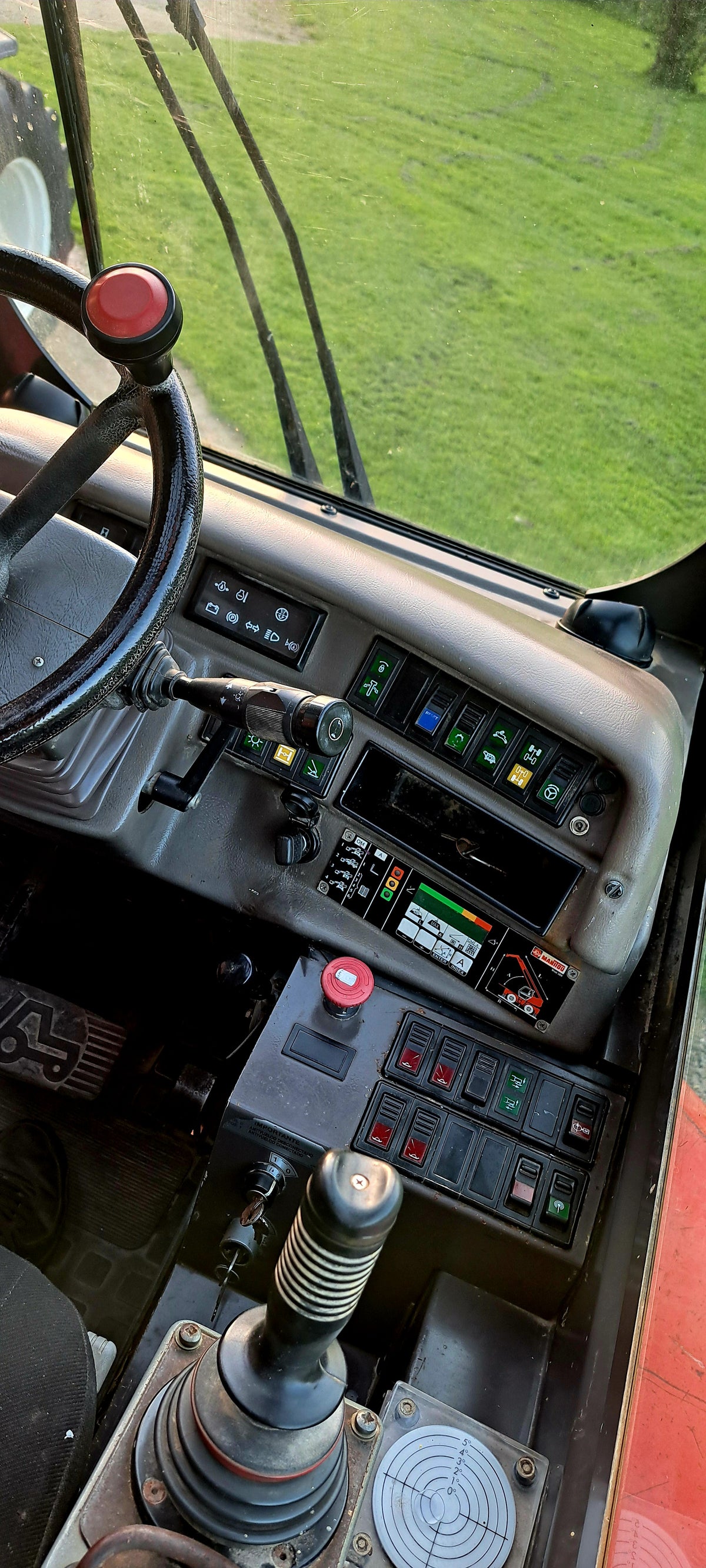 Manitou MRT1432M