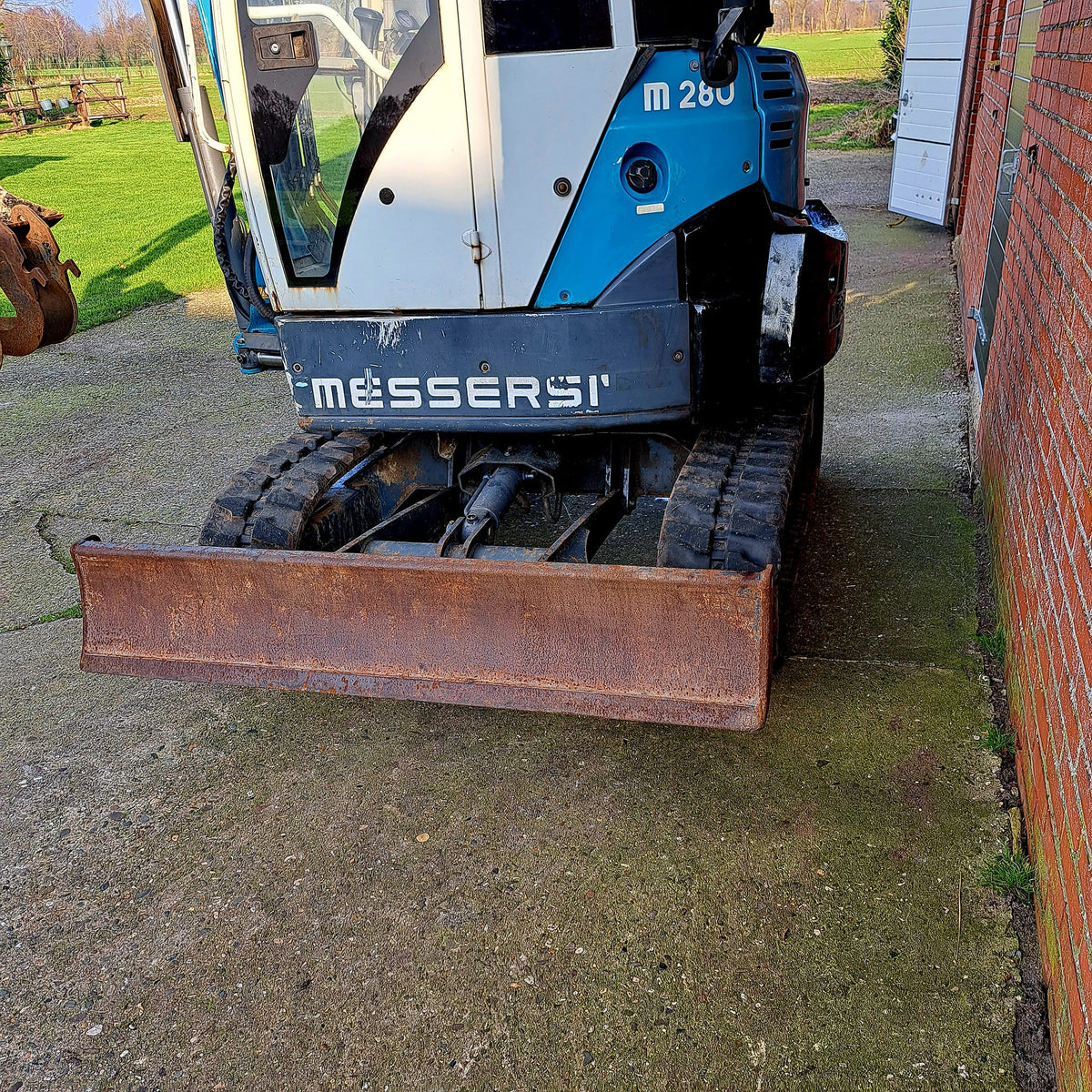 Messersi M28U